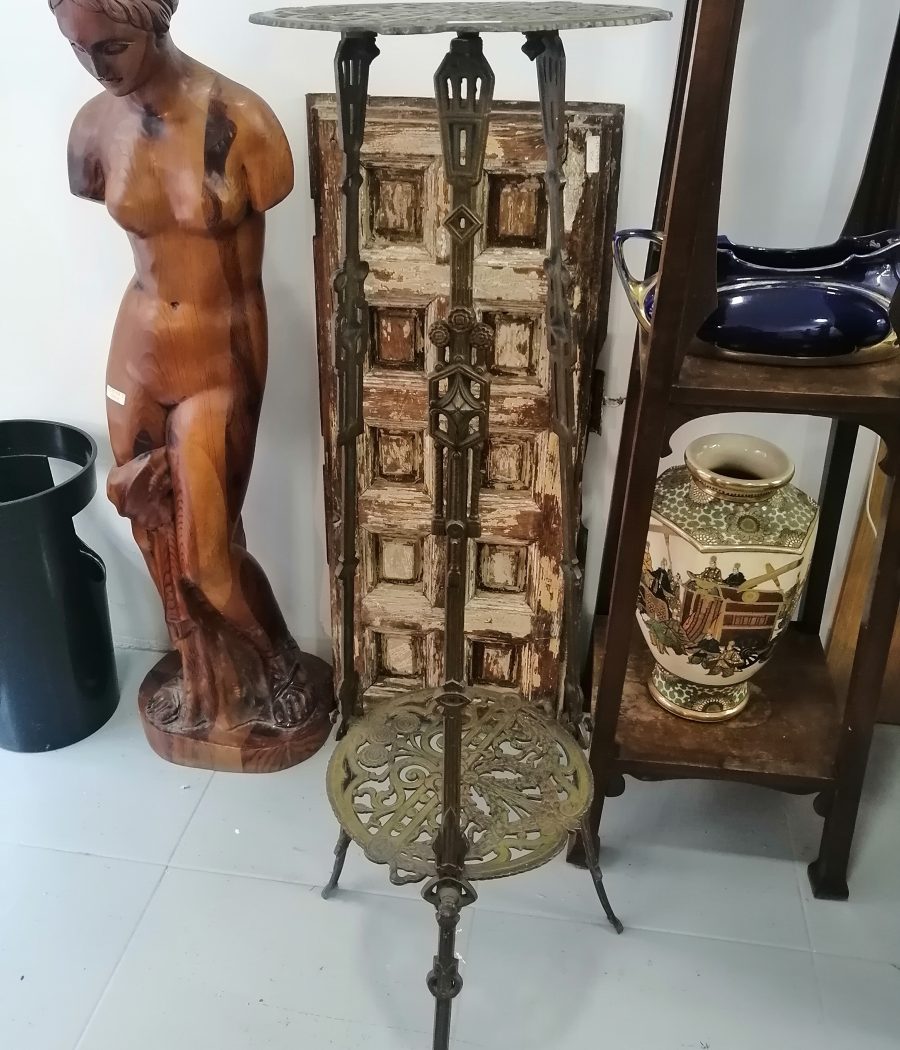 Peanas bronce Art Decó