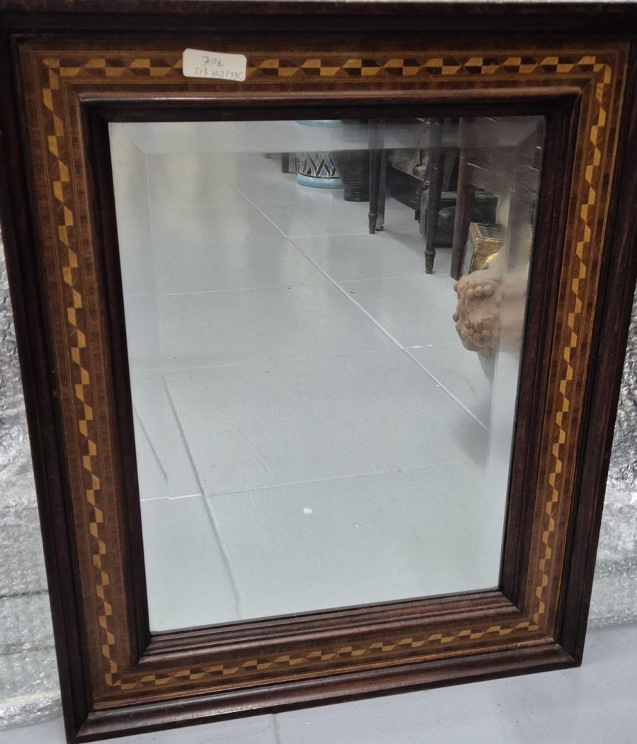 Pequeño espejo madera